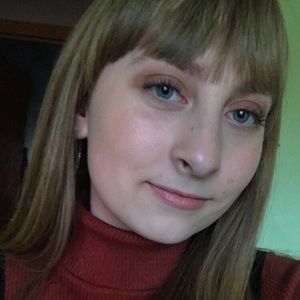 Meet your Posher, Hallie